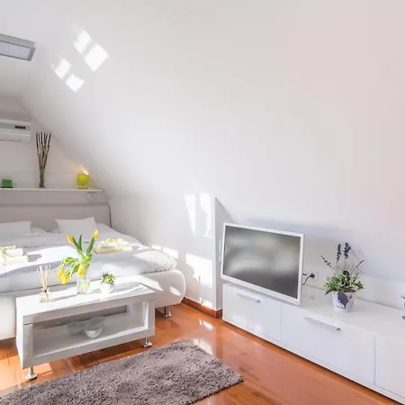 And With Wifi - 16550 Pensjonat 3*